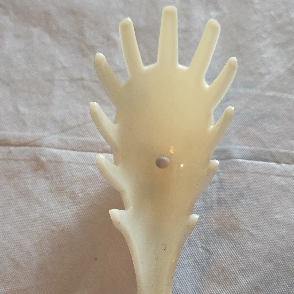 Travco VTG Plastic‎ Spaghetti Server Cream 11